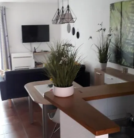 Charmante Dans Village Naturiste Leucate