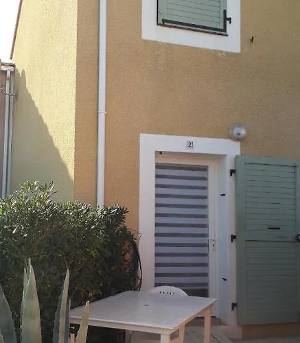 Charmante Dans Village Naturiste Leucate